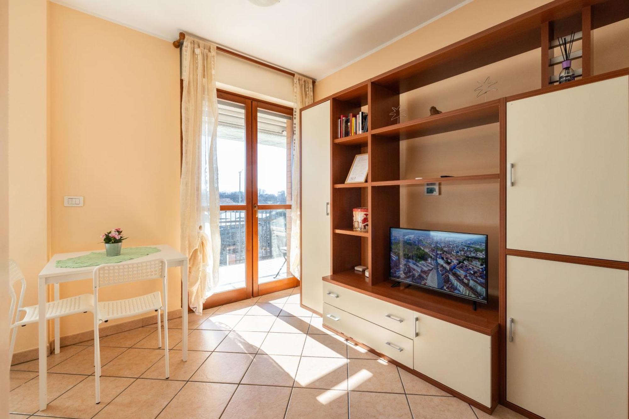 Appartement Self Checkin, Free Parking 15 Min From Center Turin